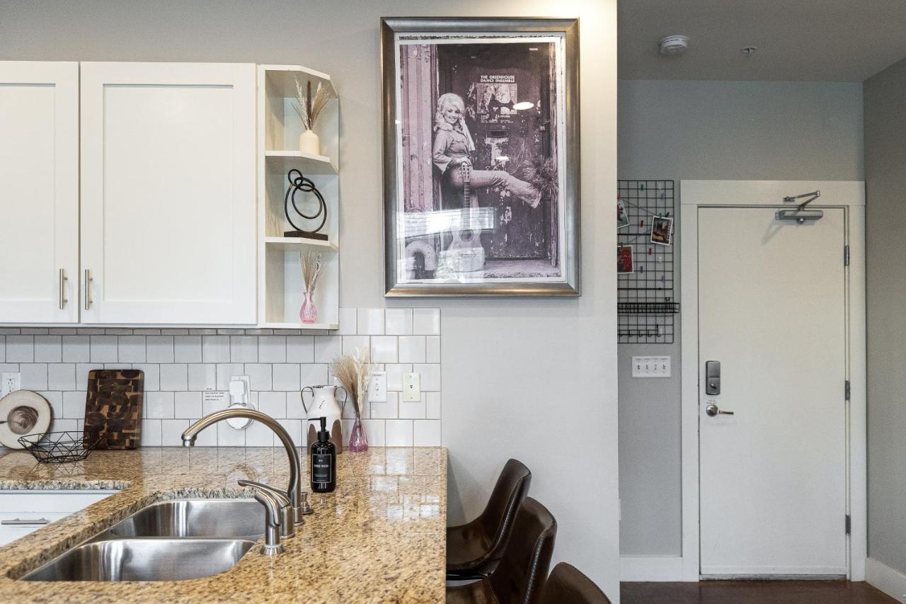 Stunning Nashville Condo Minutes From Broadway Экстерьер фото